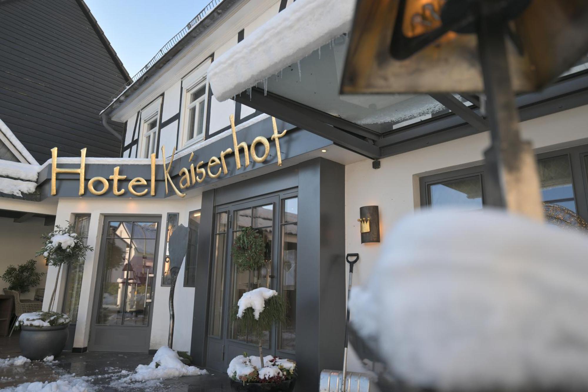 Hotel Kaiserhof Medebach Extérieur photo